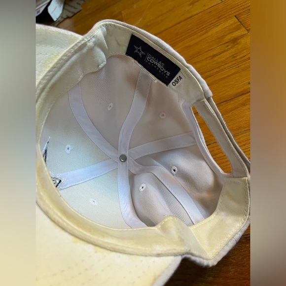 Dallas Cowboys Hat - Picture 4 of 4